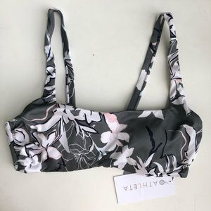 Athleta Aqualuxe Wildflower Bra-Sized Bikini Top
